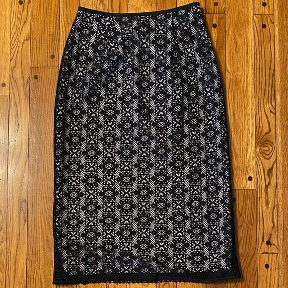 Sharon young black and white velvet floral lace overlay pencil skirt - Picture 2 of 7